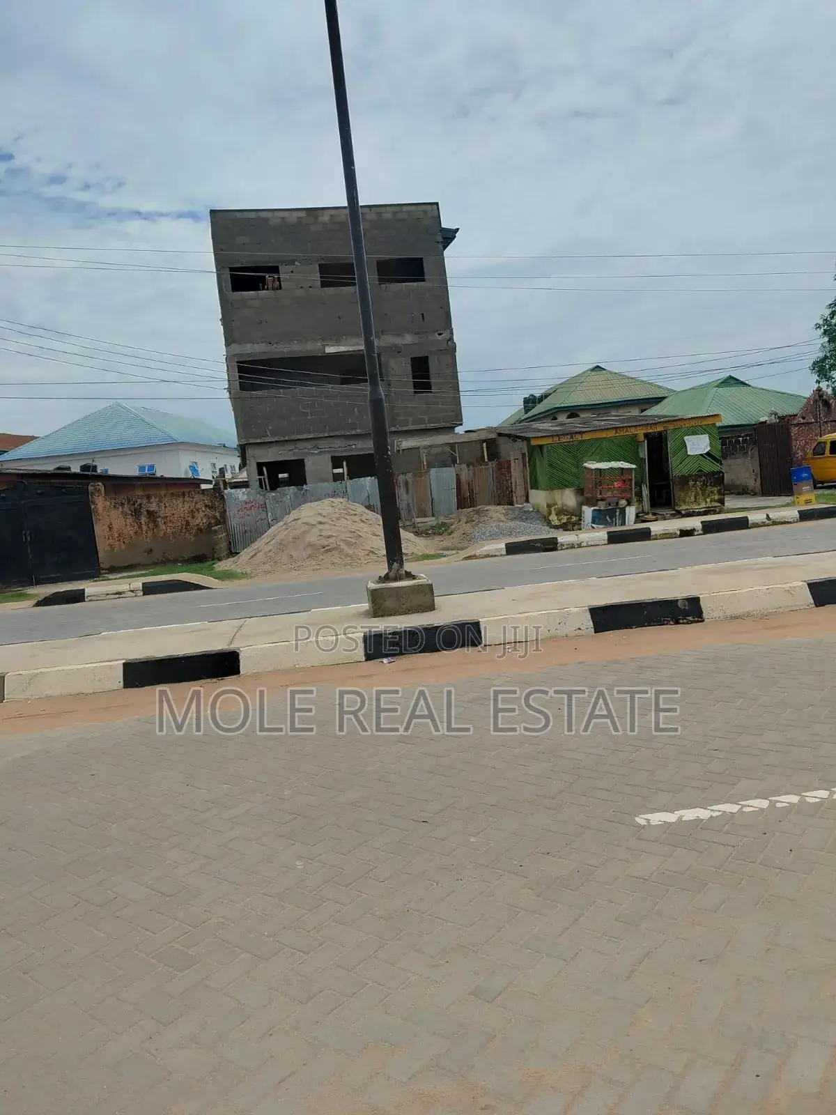 290sqm Half Plot 4 Sale Aro Ologbo Rd Leki Lagos