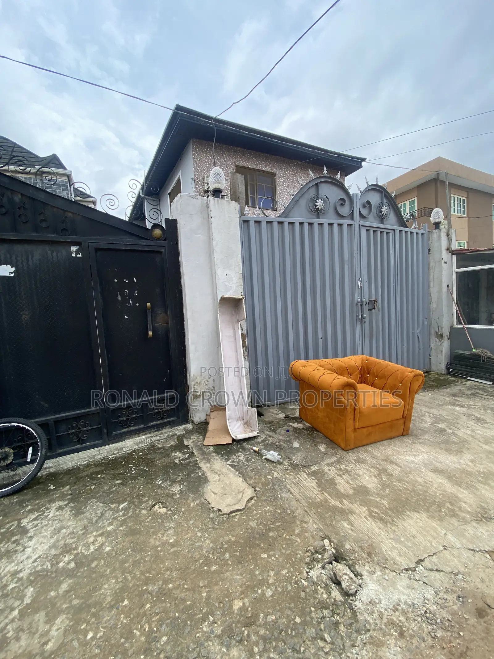 1bdrm Block of Flats in Ago Palace for sale