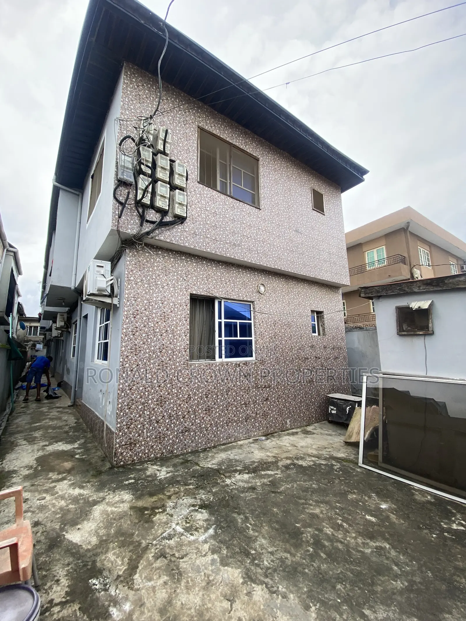 1bdrm Block of Flats in Ago Palace for sale