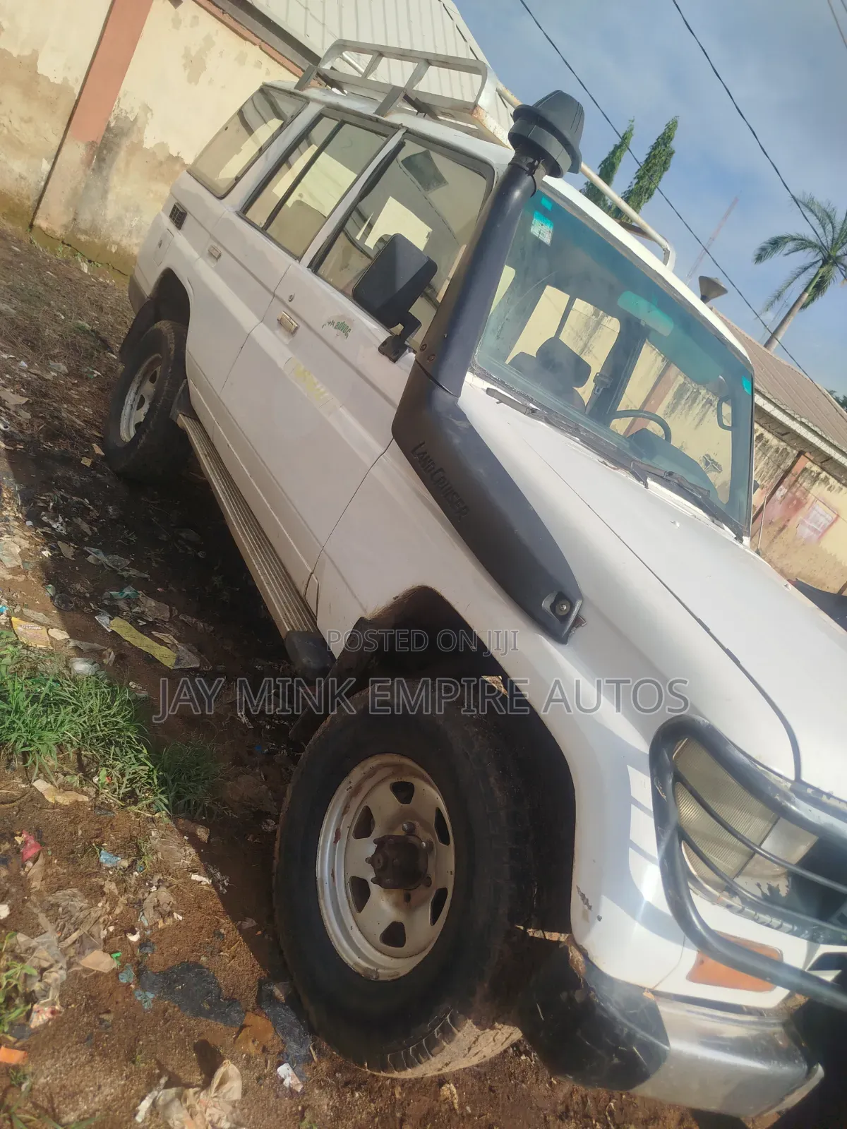 Toyota Land Cruiser 1998 White