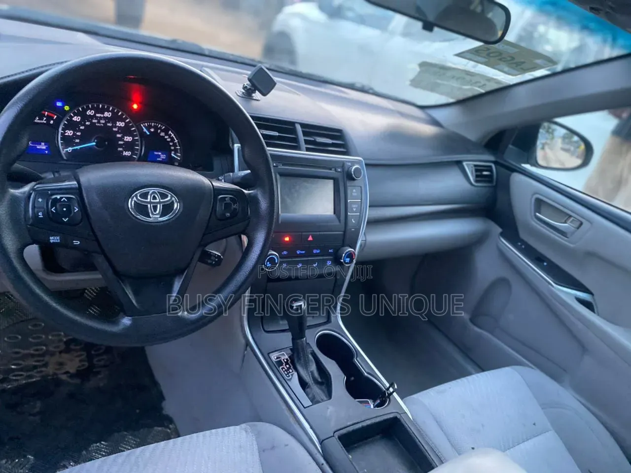 Toyota Camry 2016 Silver