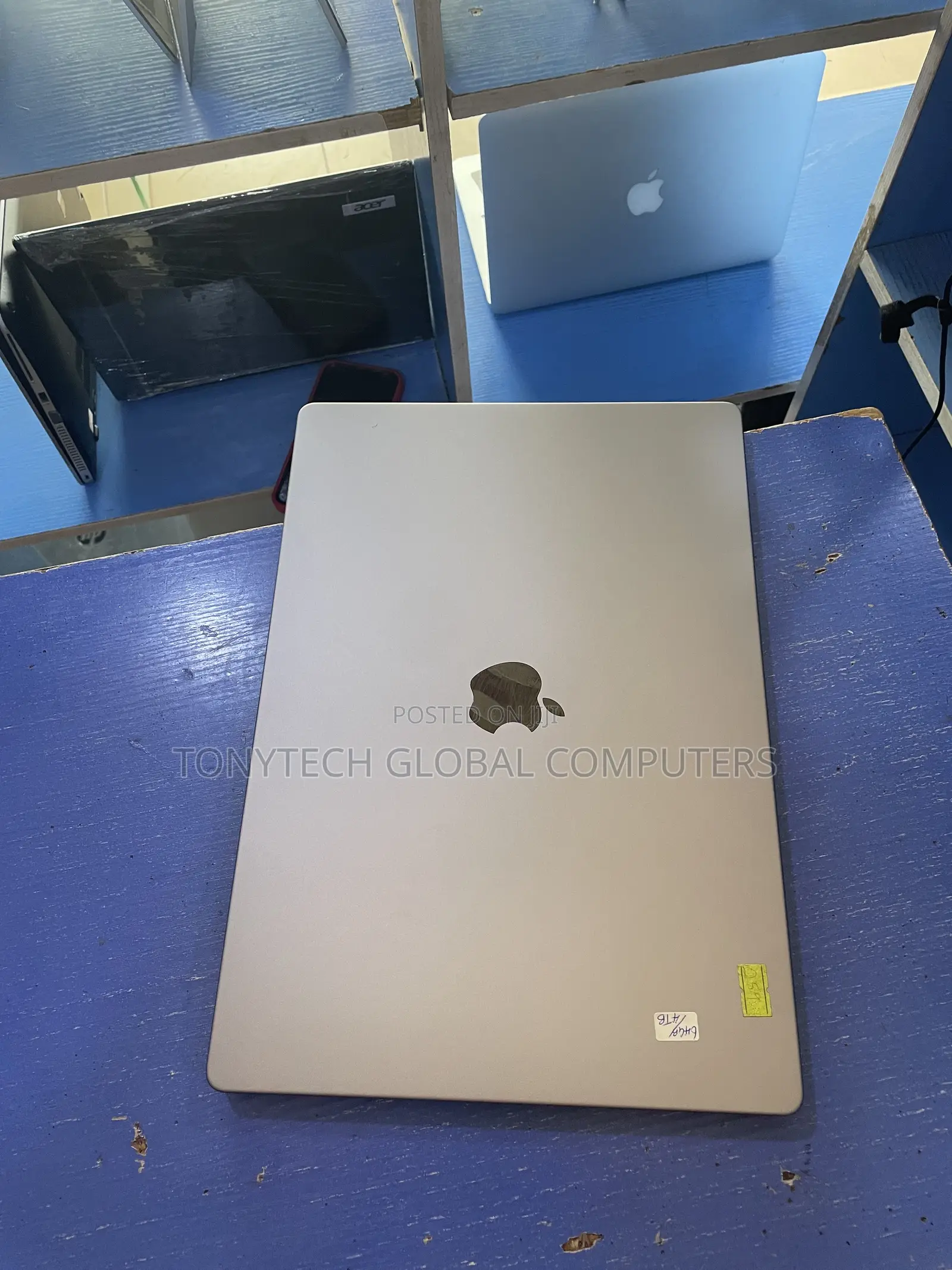 Laptop Apple MacBook Pro 2023 M2 Max 64GB Apple M2 SSD 4T
