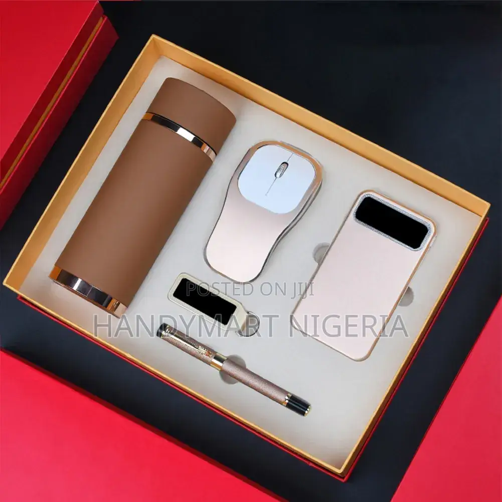 6-in-1 Premium Tech Office Gift Set 15% OFF