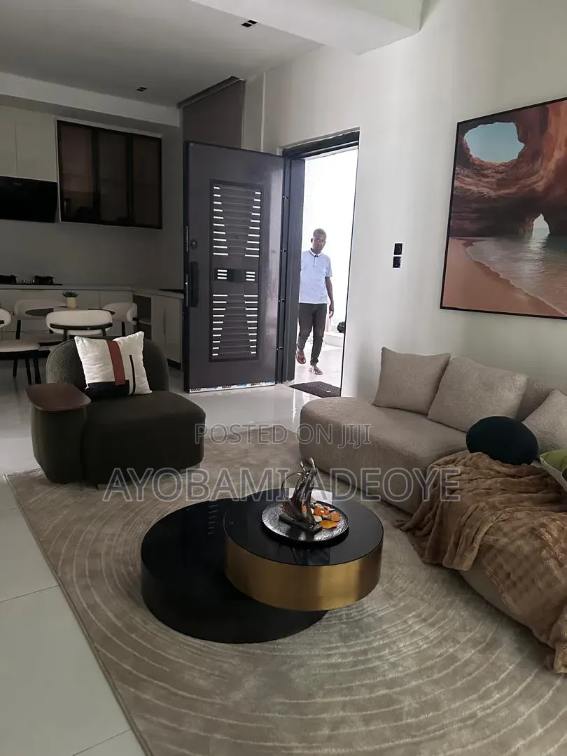 2bdrm Apartment in Seagate Estate Ikate for sale