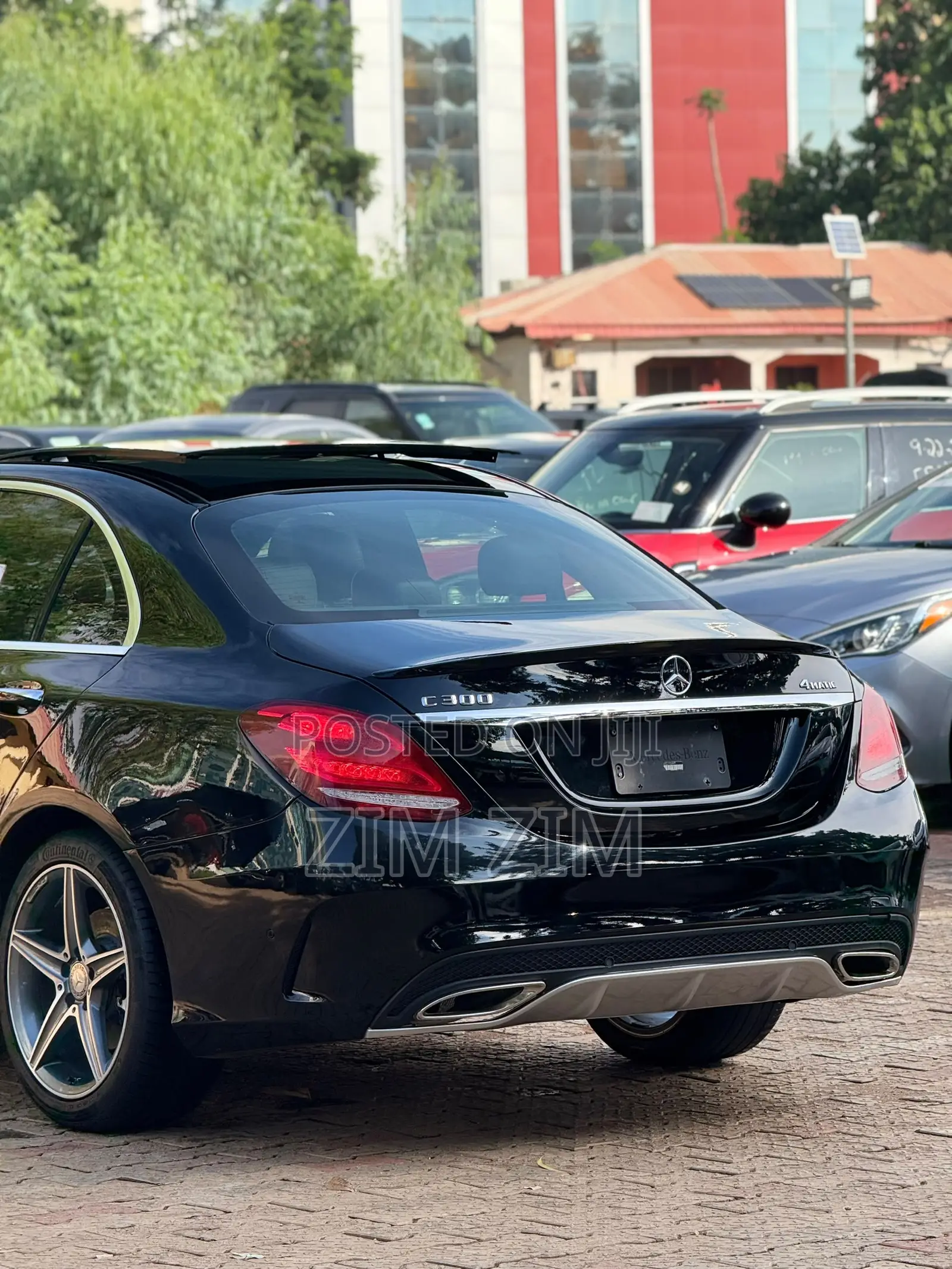 Mercedes-Benz C300 Sport 4Matic Sedan AWD (2.0L 4cyll 7A) 2016 Black