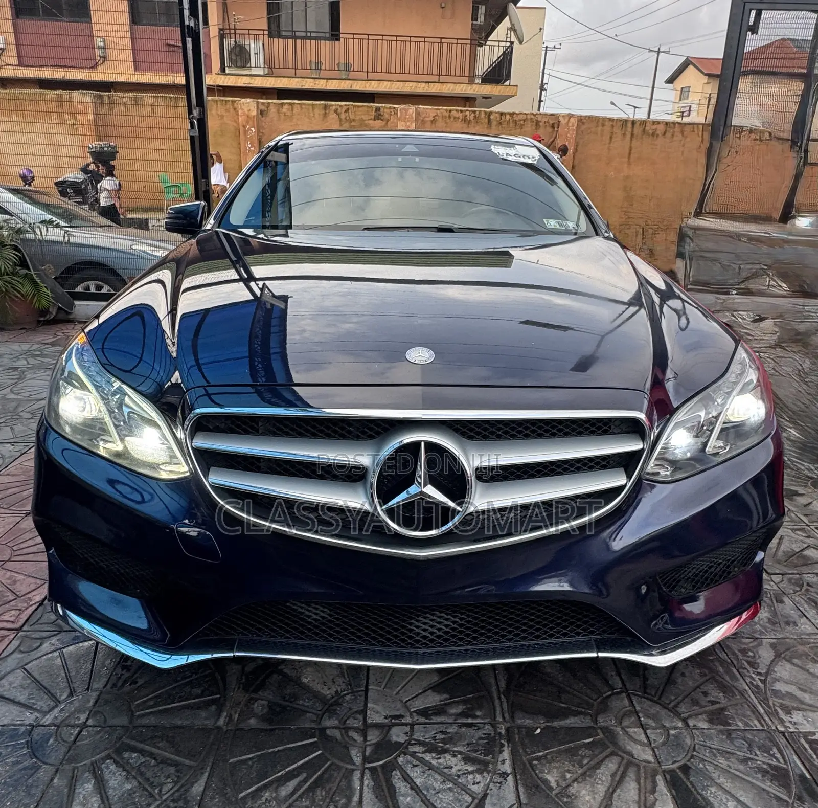 Mercedes-Benz E350 Base 4Matic Sedan AWD (3.5L 6cyl 7A) 2016 Blue