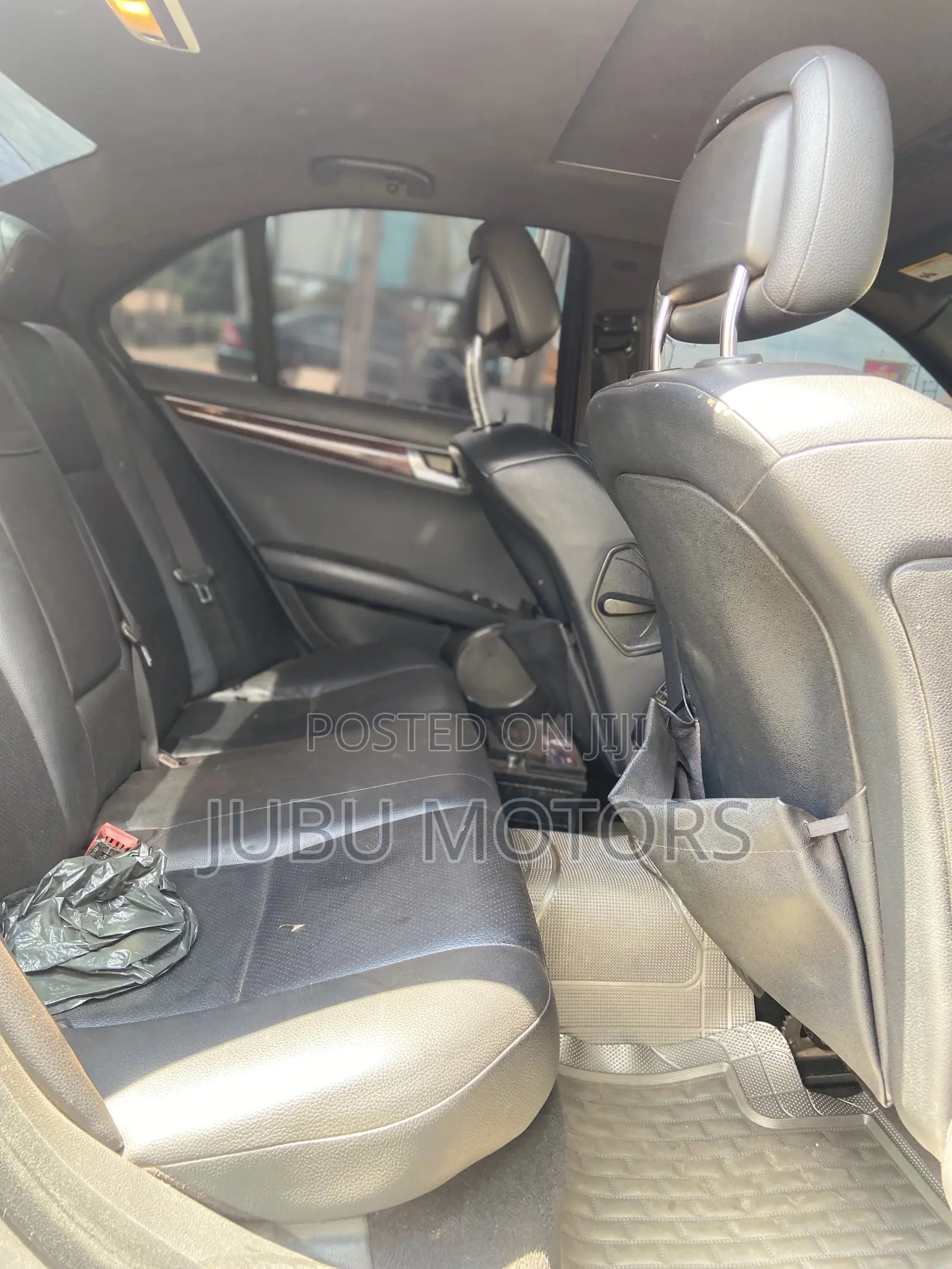 Mercedes-Benz C300 Luxury Sedan AWD (3.0L 6cyl 7A) 2008 Gray