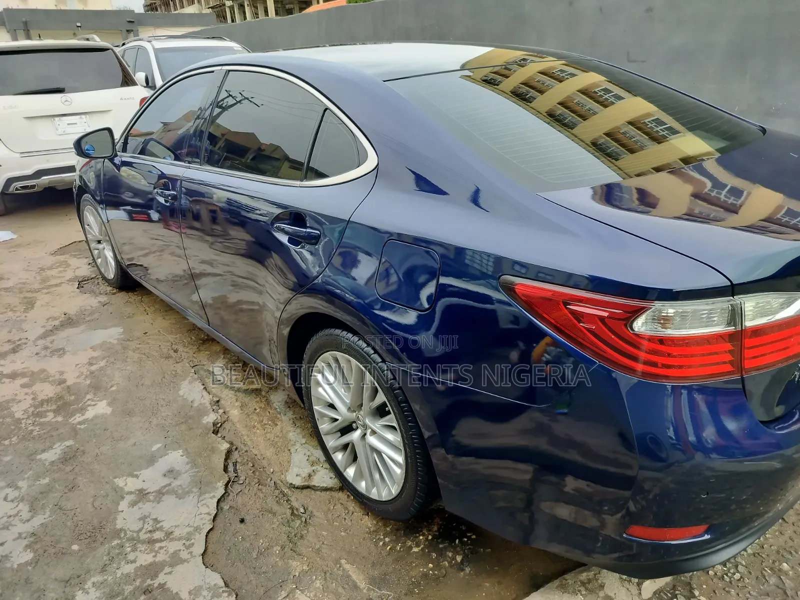 Lexus ES 2013 Blue