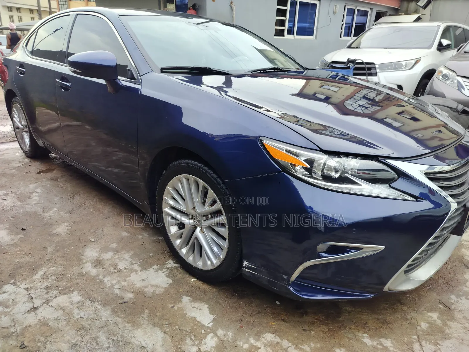 Lexus ES 2013 Blue