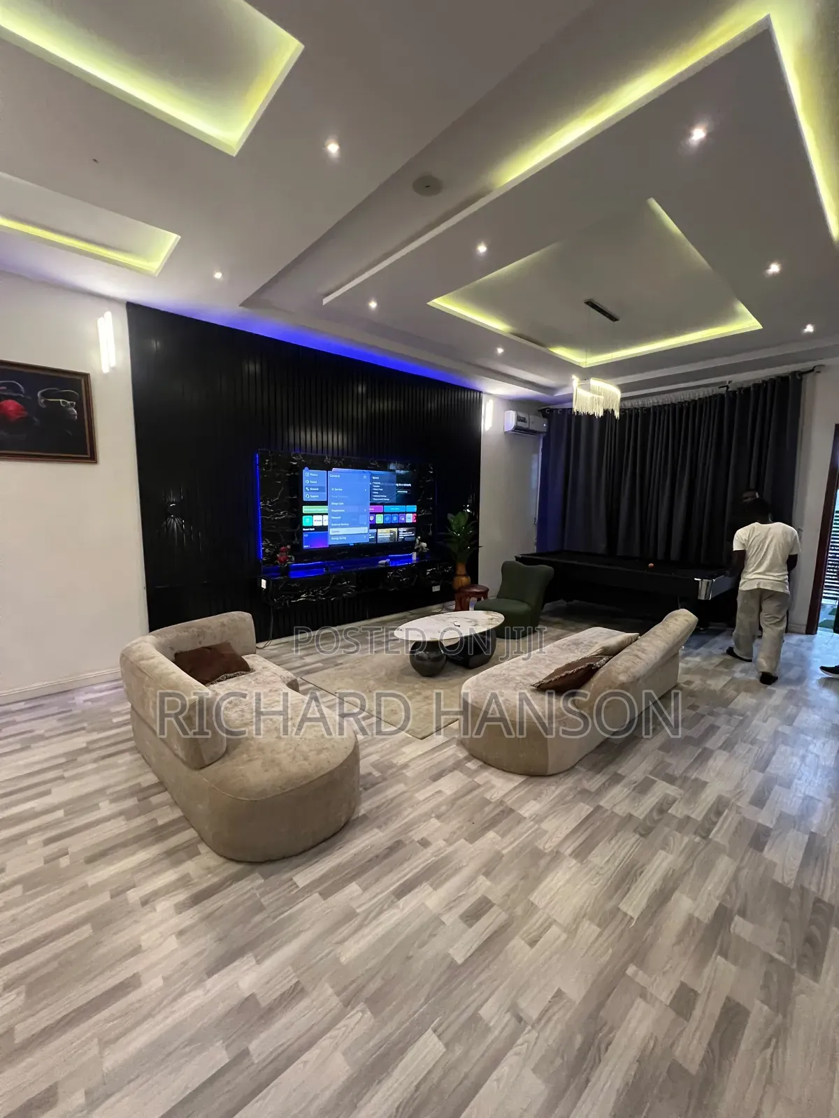 Furnished Mini Flat in In Orchid, Chevron for rent