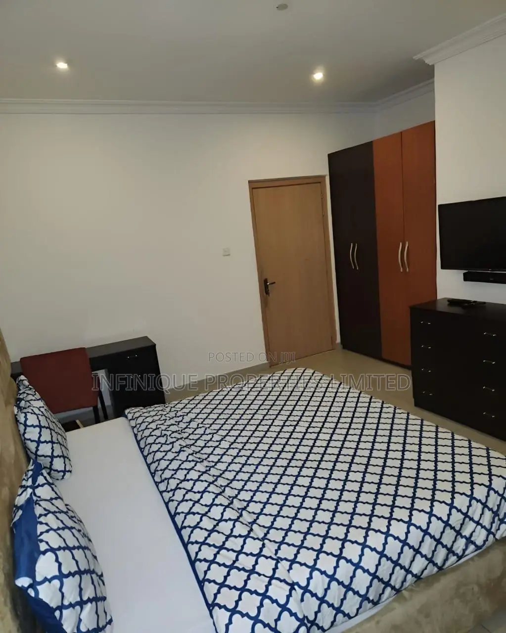 Furnished 3bdrm Apartment in Dideolu Estate, Victoria Island for rent