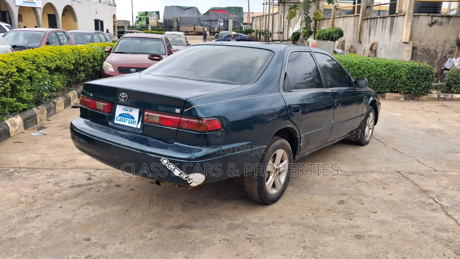 Toyota Camry LE 4dr Sedan (2.2L 4cyl 4A) 2000 Green