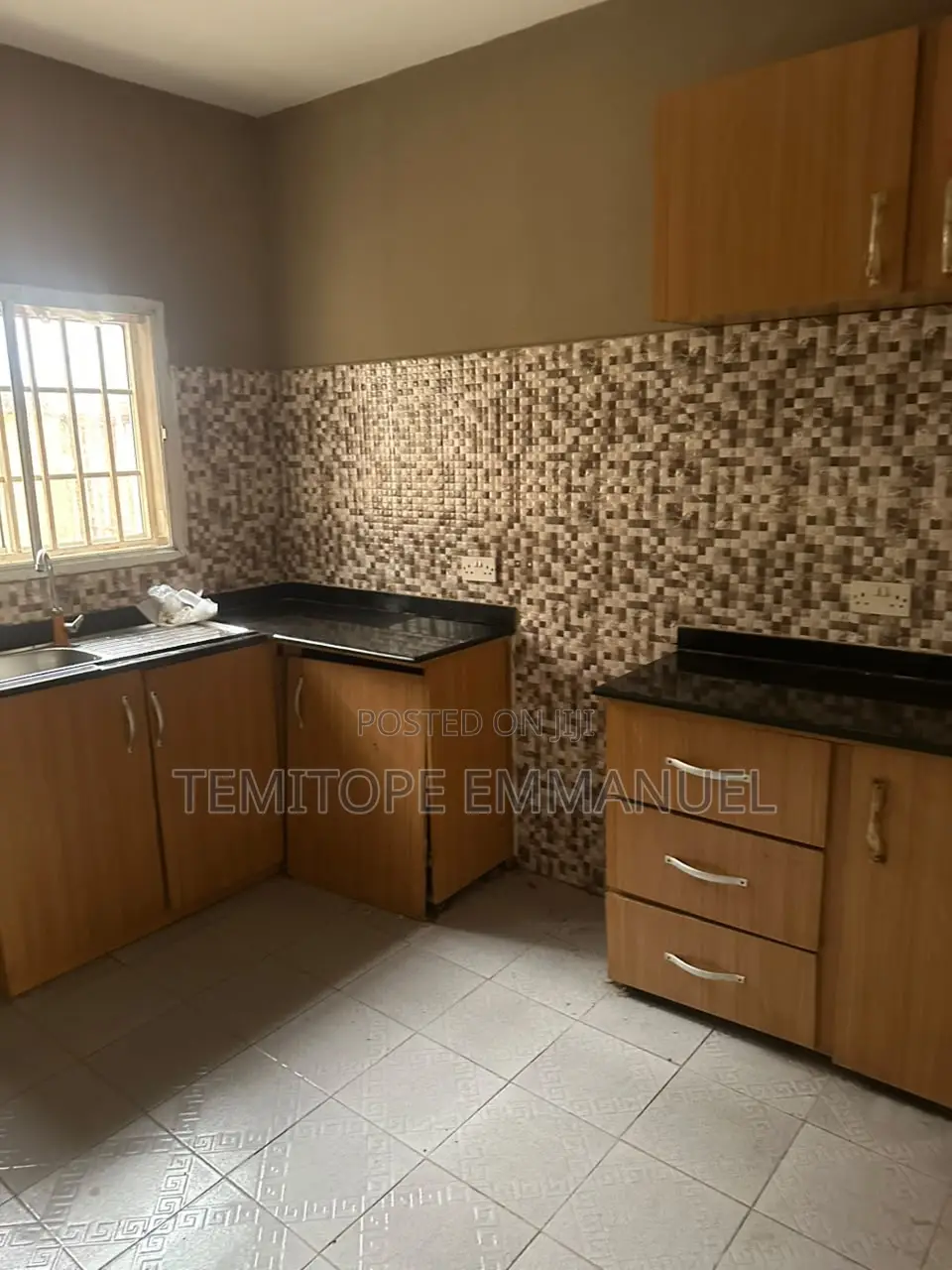 Furnished 2bdrm Apartment in Akowonjo for rent