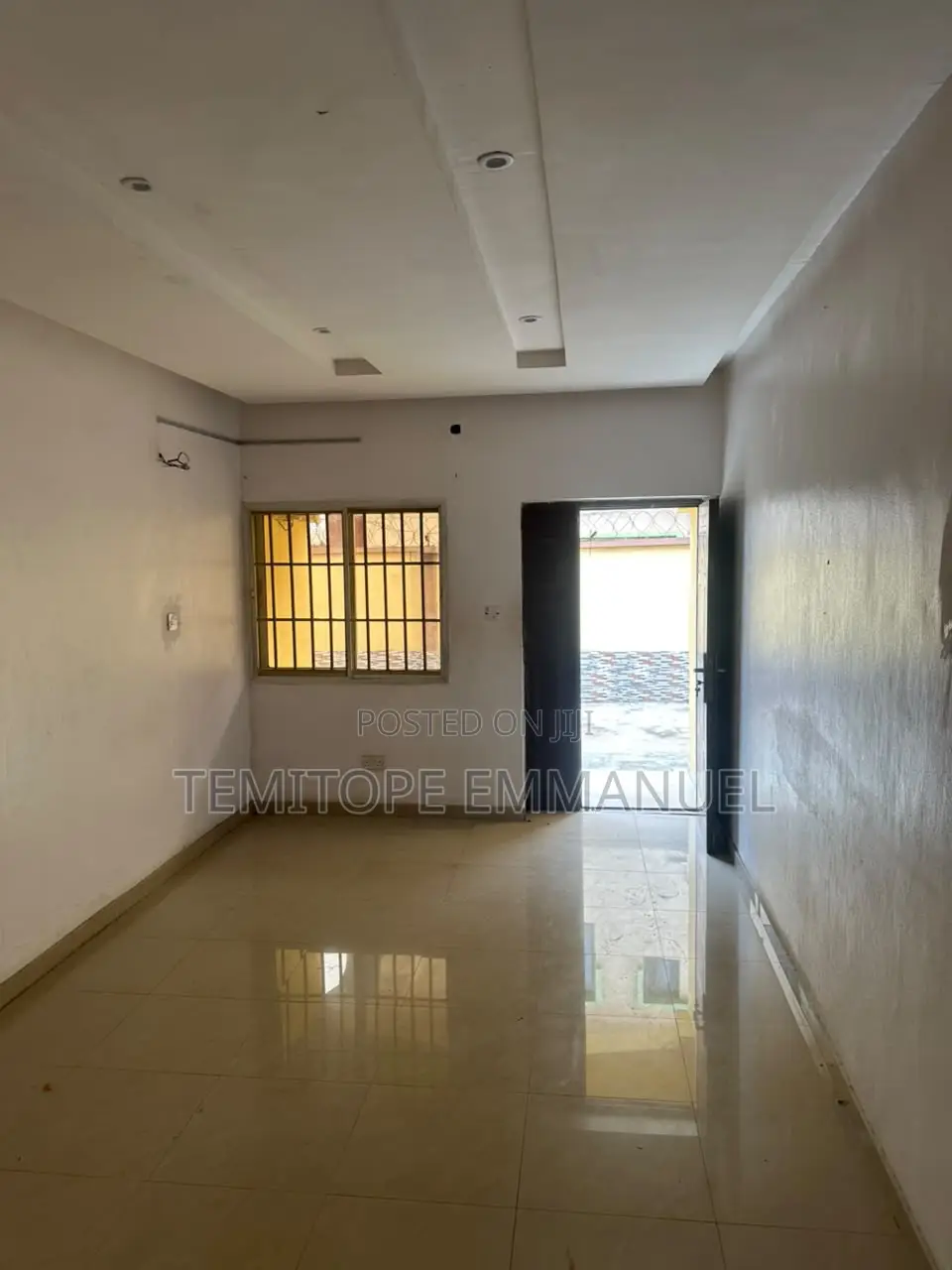 Furnished 2bdrm Apartment in Akowonjo for rent