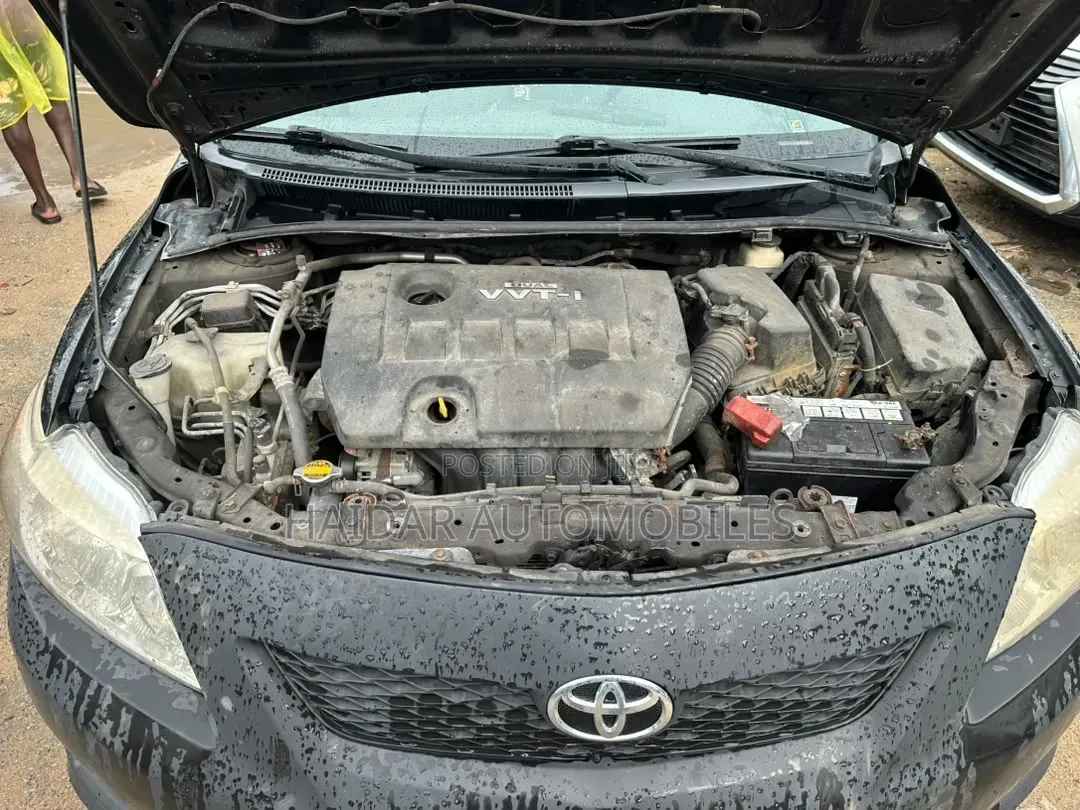 Toyota Corolla 2010 Black
