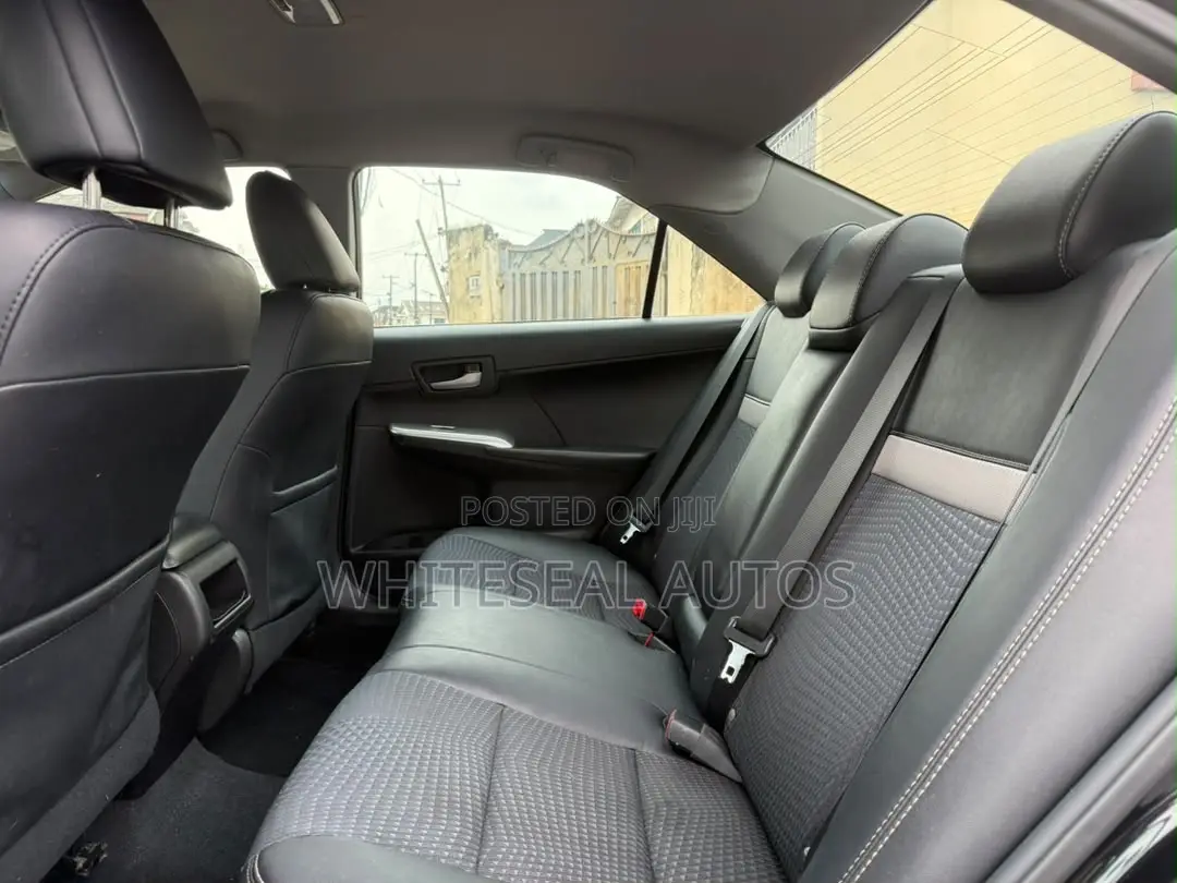Toyota Camry SE Sport 4dr Sedan (2.5L 4cyl 6A) 2014 Black