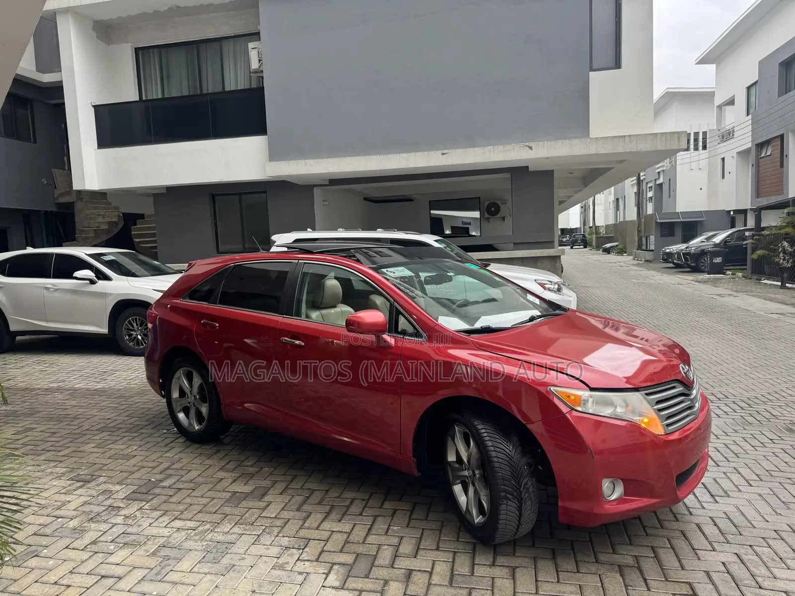 Toyota Venza V6 AWD 2011 Red