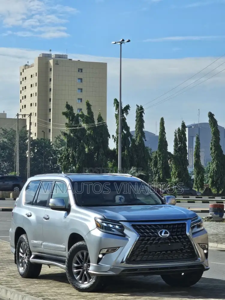 Lexus GX 2015 Silver