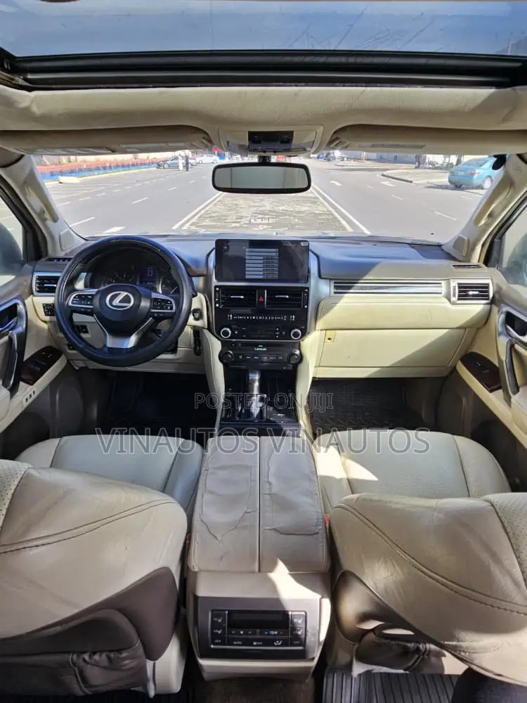 Lexus GX 2015 Silver