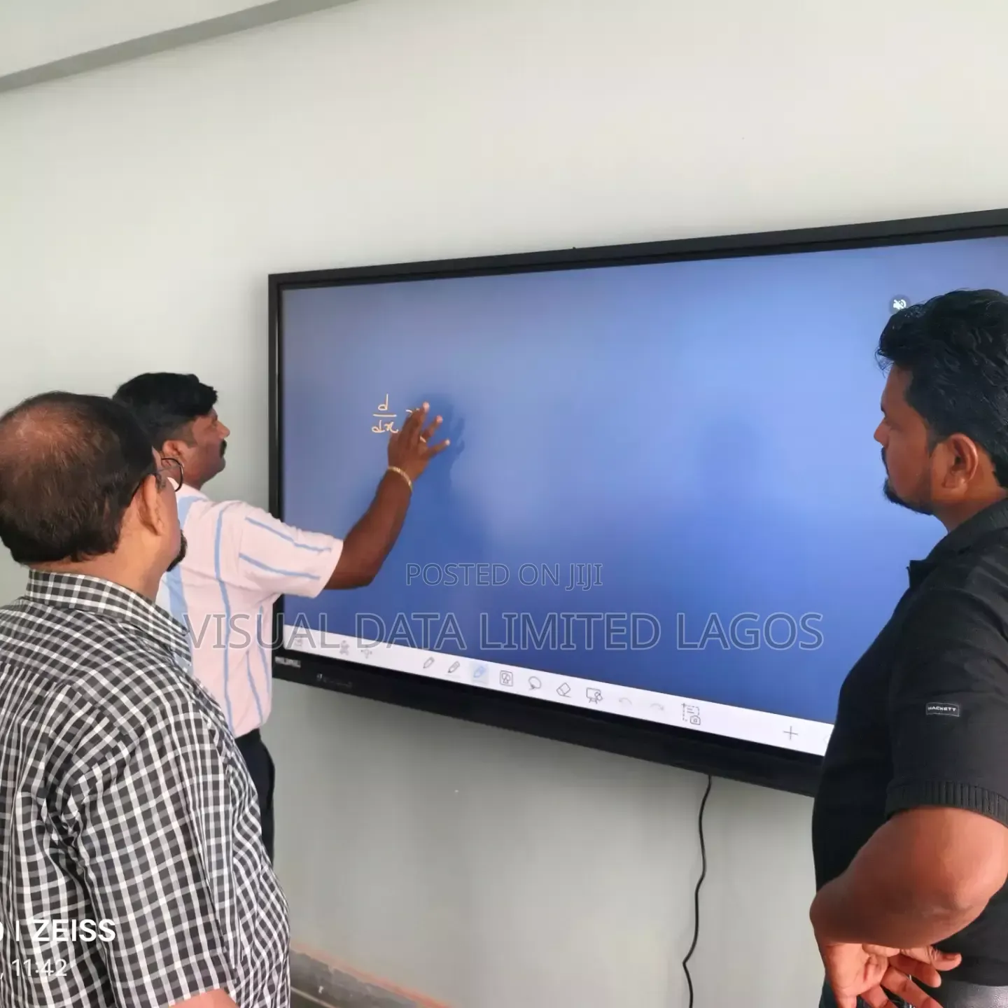 Elon Display Interactive Board 110" - Free Delivery in Nigeria