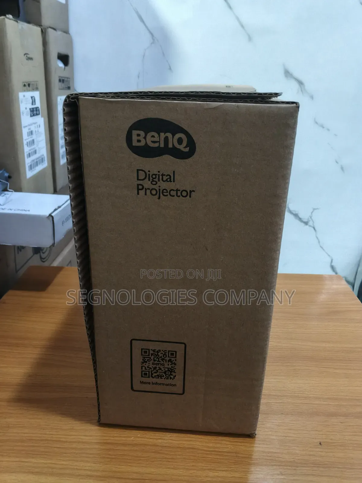 BenQ MW826ST 3400 Lumens Short Throw DLP Projector