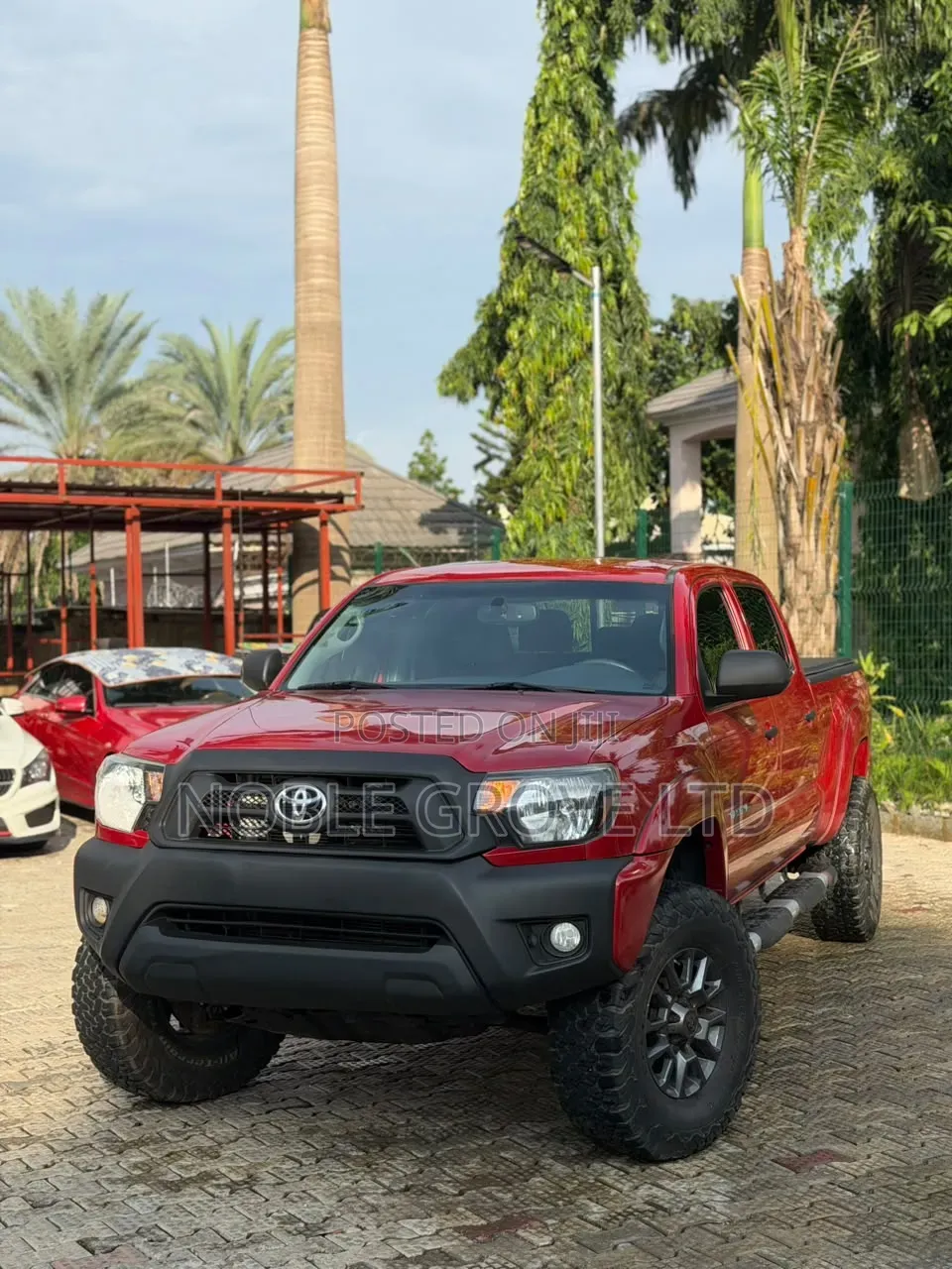 Toyota Tacoma 2015 Red