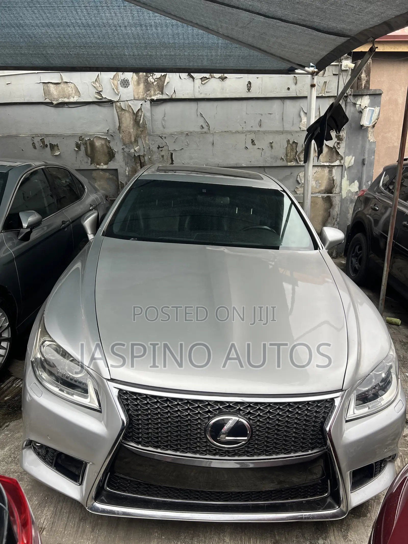 Lexus LS 2013 Silver