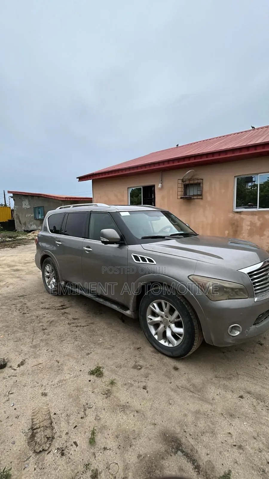 Infiniti QX56 2012 Gray