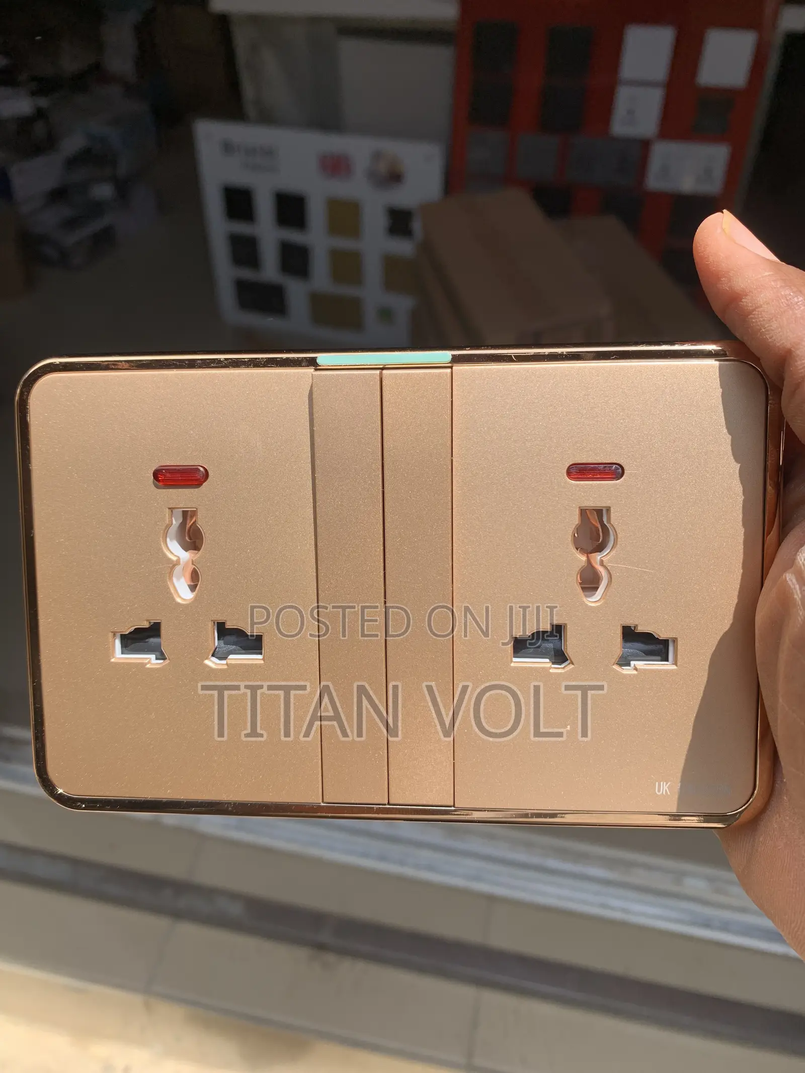 Gold Double Socket