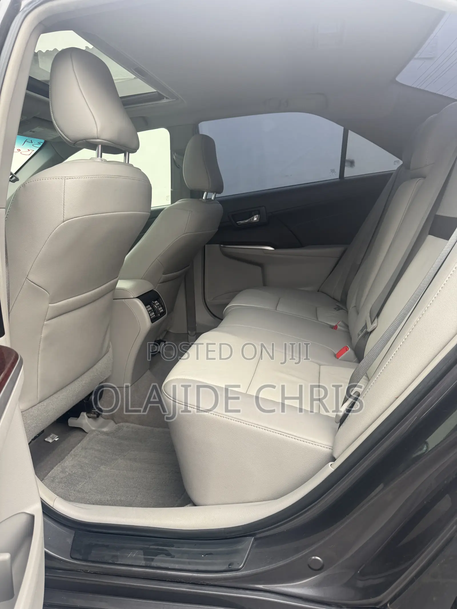 Toyota Camry XLE 4dr Sedan (2.5L 4cyl 6A) 2014 Gray