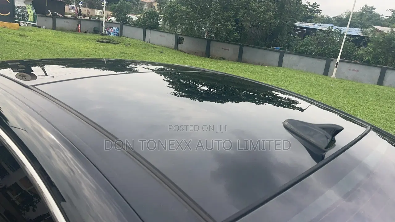 Hyundai Sonata Limited w/Brown Leather PZEV 4dr Sedan (2.4L 4cyl 6A)