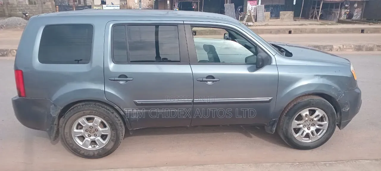 Honda Pilot 2012 Gray