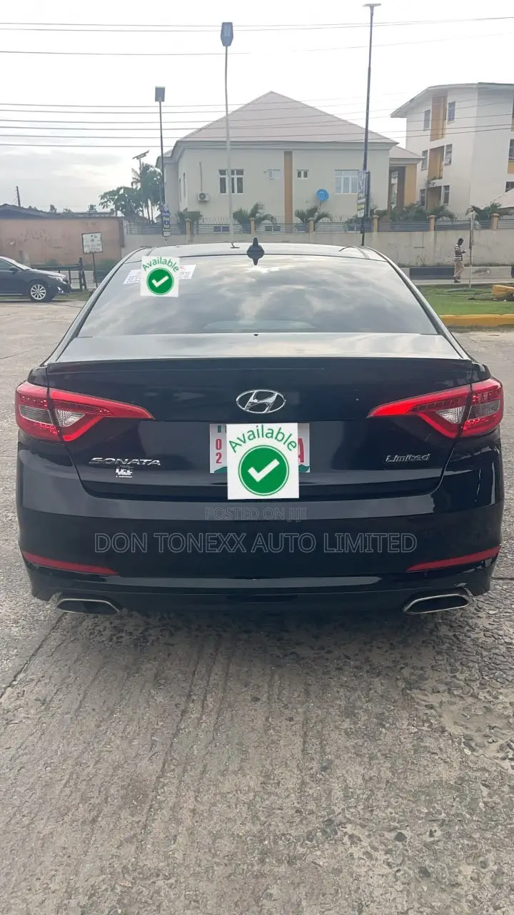 Hyundai Sonata Limited w/Brown Leather PZEV 4dr Sedan (2.4L 4cyl 6A)