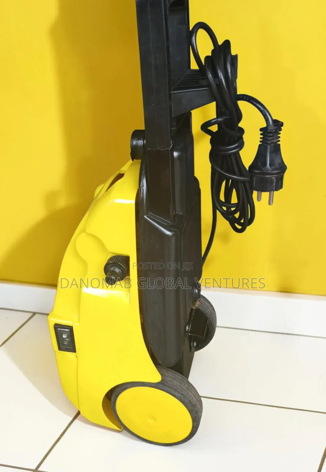 Lavor LW3000 Heavy-Duty High Pressure Washer With Inbuilt Soap Tank