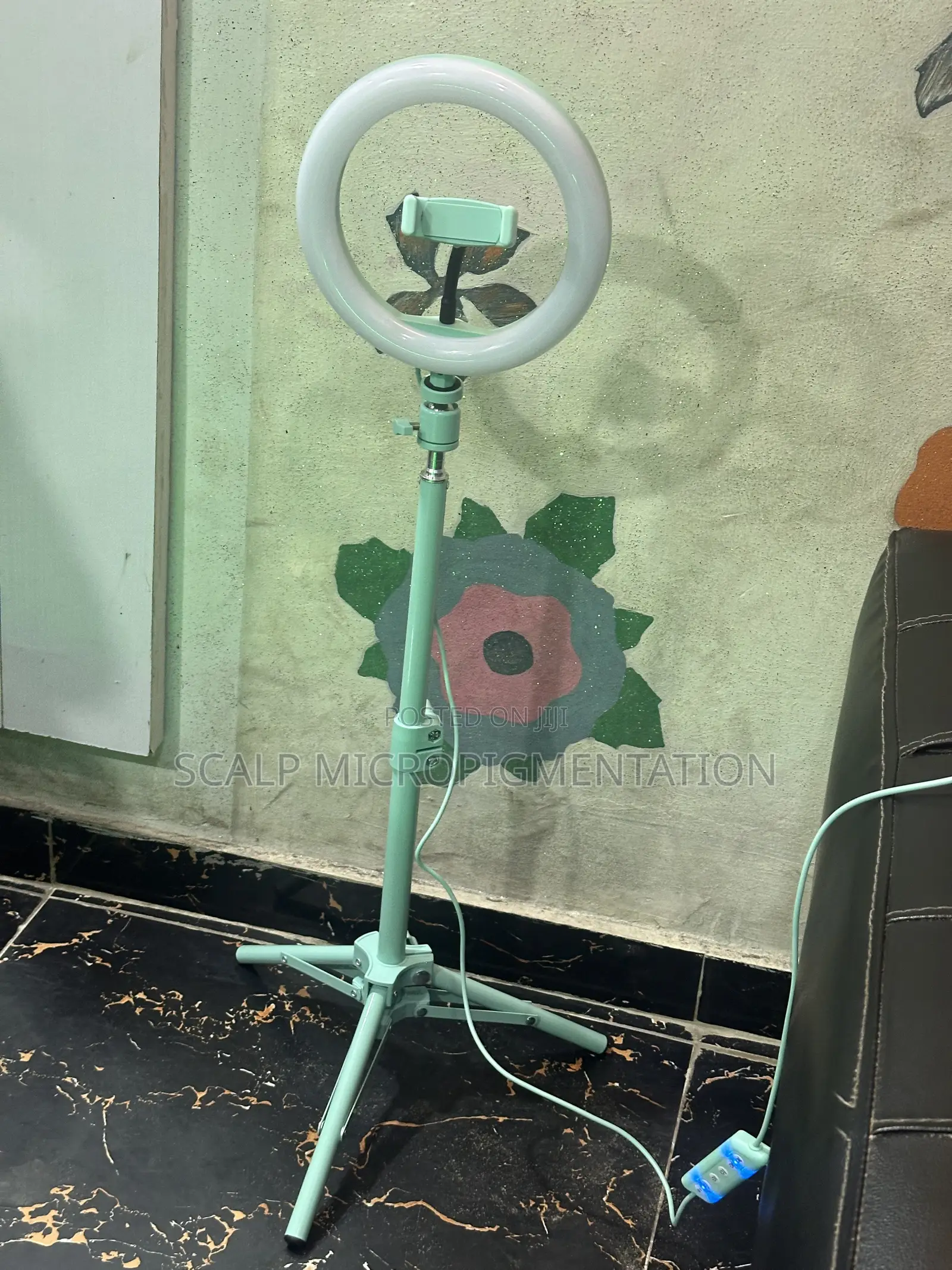 Vivitar iVLOG 8" LED Ring Light With Stand Phone Holder