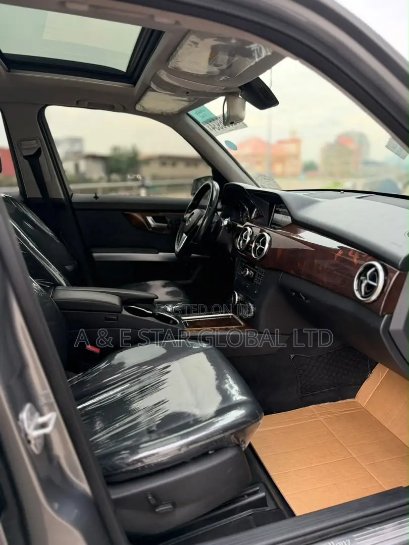 Mercedes-Benz GLK-Class 350 4MATIC 2014 Green