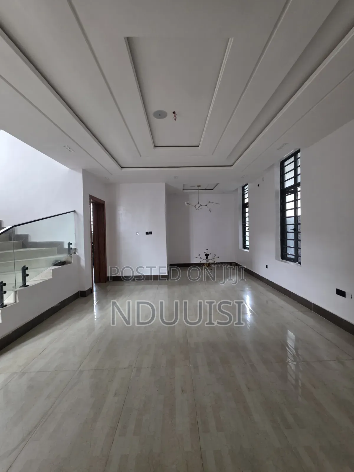 5bdrm Duplex in Lekki Phase 1 for sale