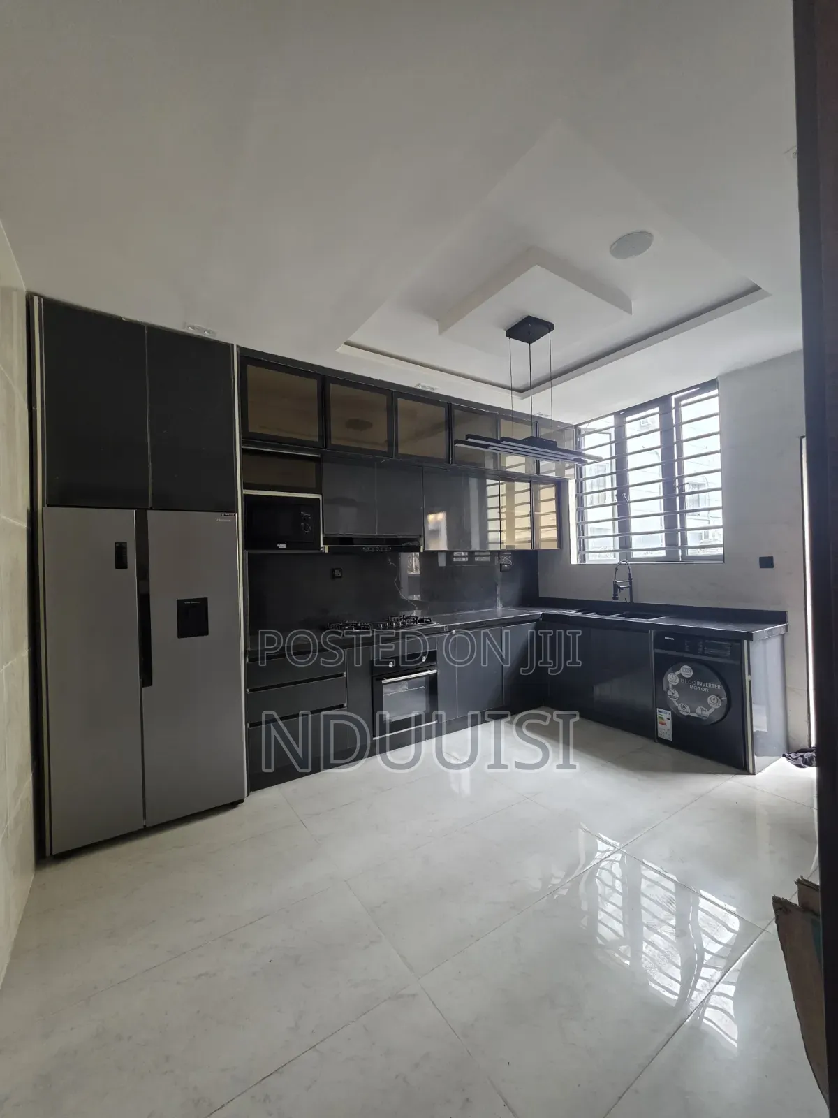 5bdrm Duplex in Lekki Phase 1 for sale