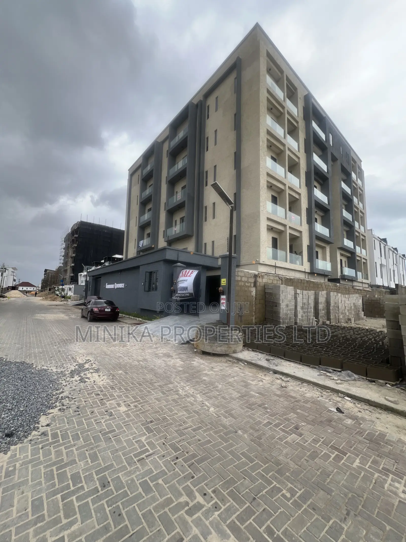 2bdrm Apartment in Phase 1 for sale