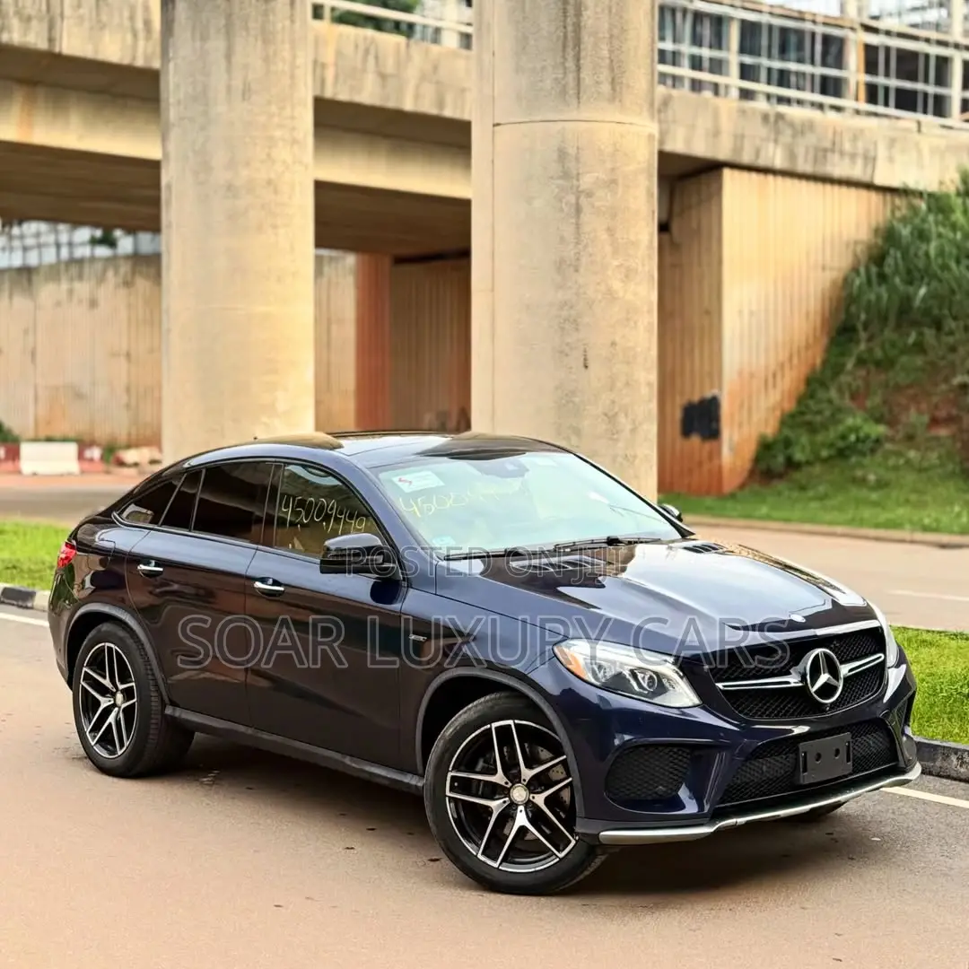 Mercedes-Benz GLE-Class 2016 Blue