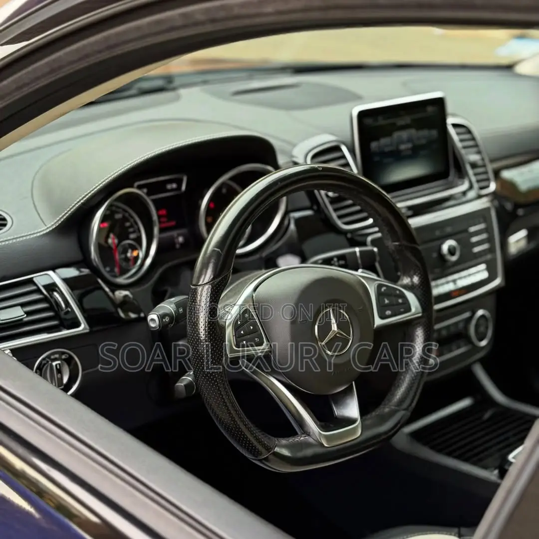 Mercedes-Benz GLE-Class 2016 Blue
