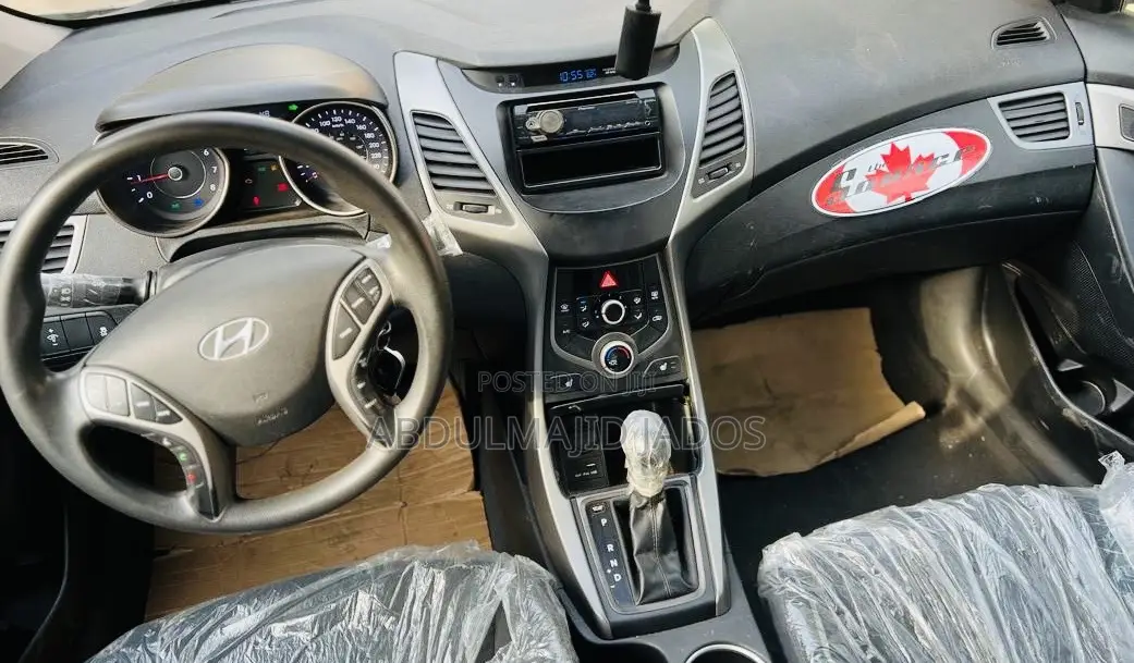 Hyundai Elantra 2015 Brown