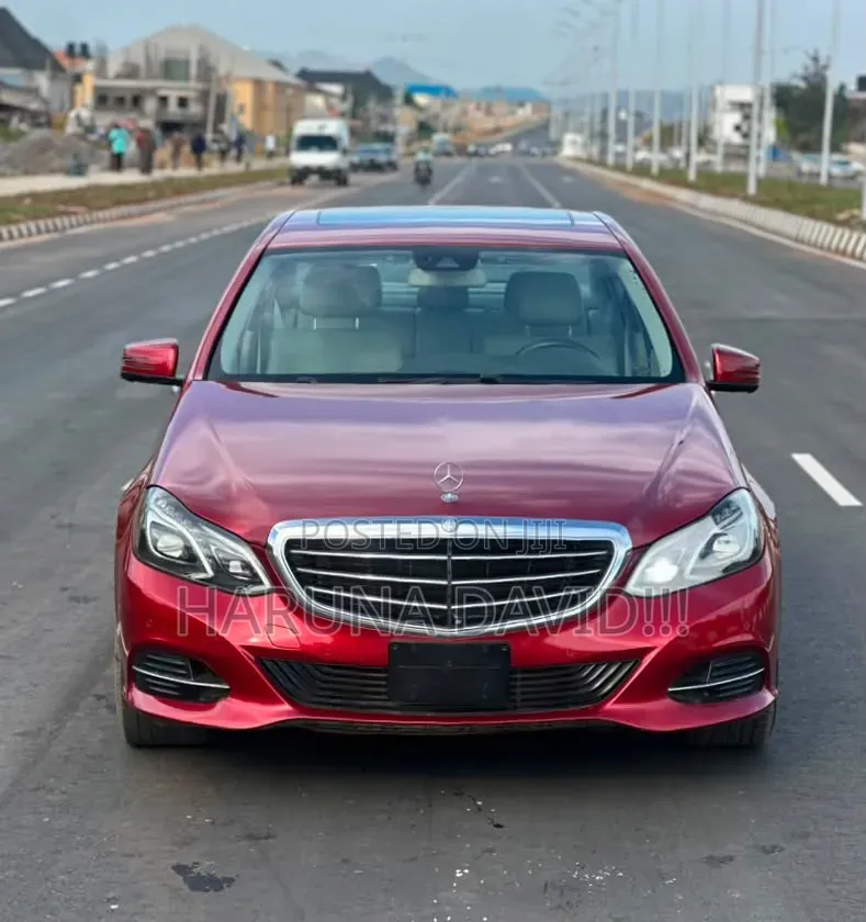 Mercedes-Benz E350 2015 Red