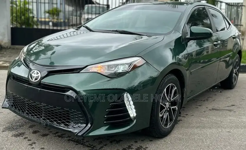 Toyota Corolla LE Eco 4dr Sedan (1.8L 4cyl CVT) 2014 Green