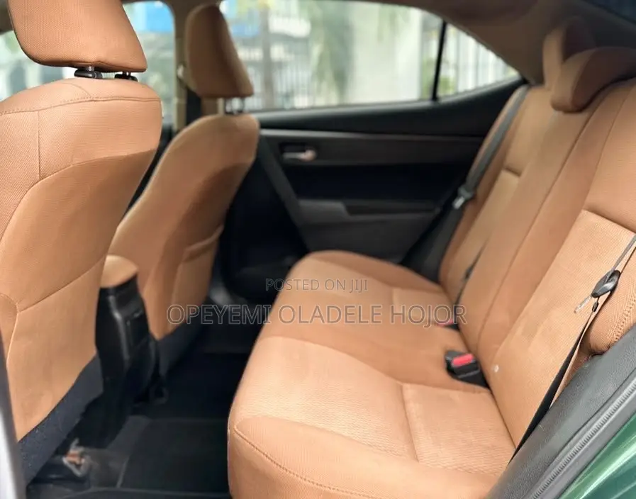 Toyota Corolla LE Eco 4dr Sedan (1.8L 4cyl CVT) 2014 Green
