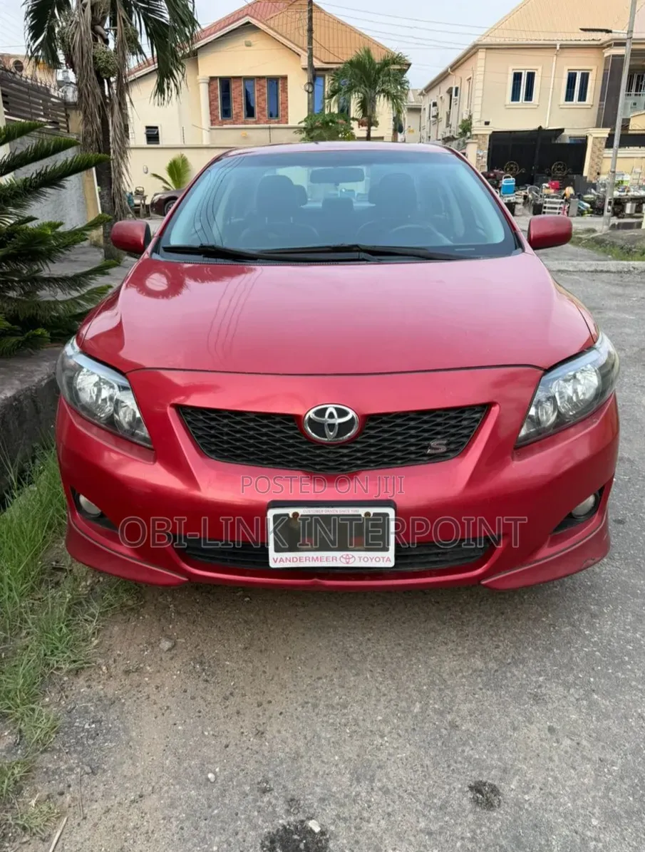 Toyota Corolla 2009 Red
