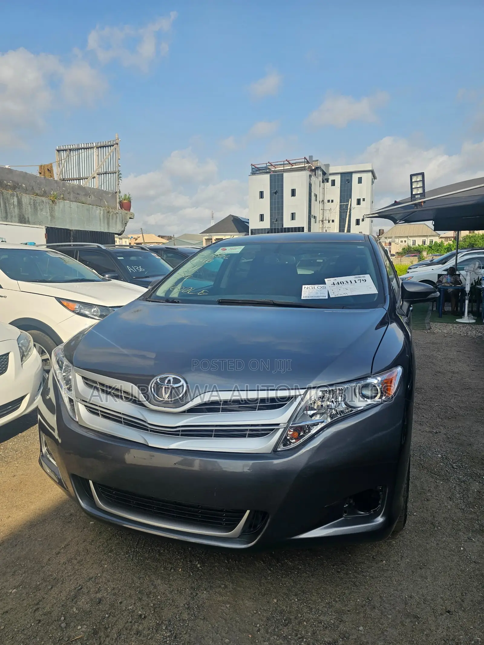 Toyota Venza LE FWD 2013 Gray