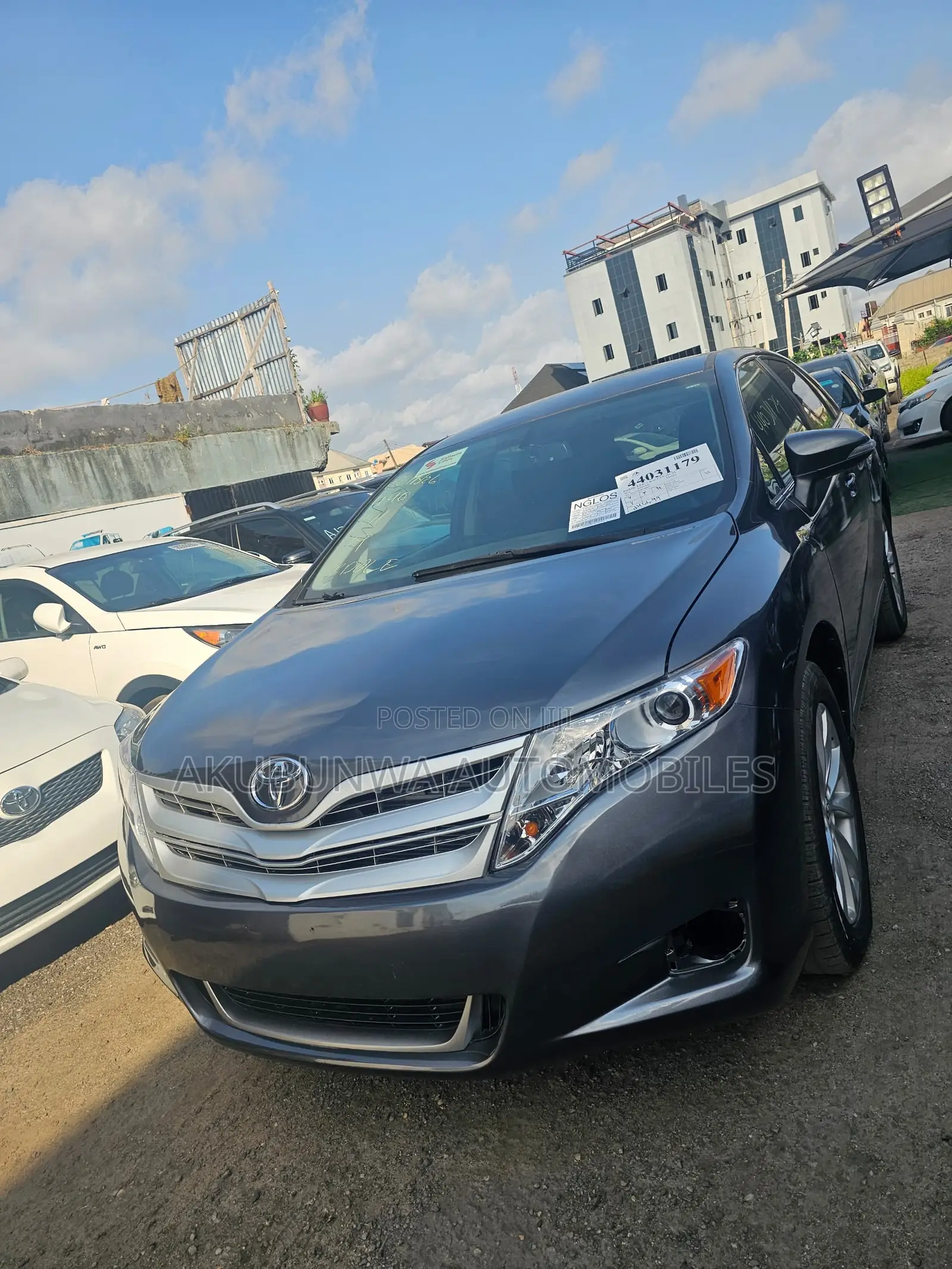 Toyota Venza LE FWD 2013 Gray