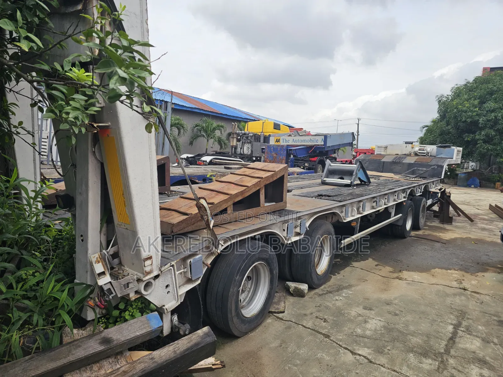 80ton Tokunbo Lowbed