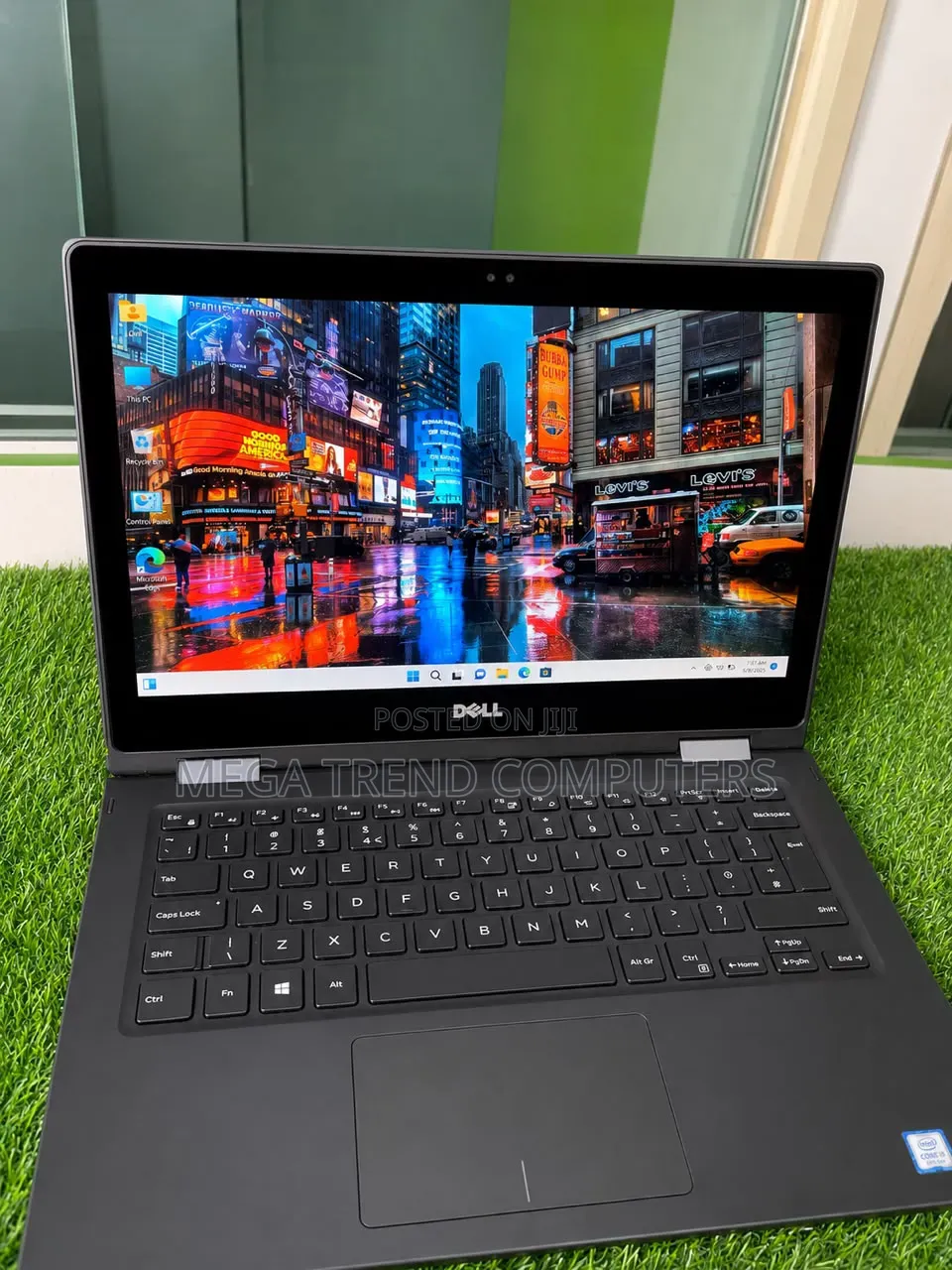 Laptop Dell Latitude 3390 2-in-1 8GB Intel Core i3 SSD 256GB